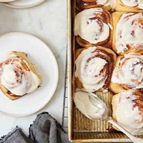 Sourdough Cinnamon Buns