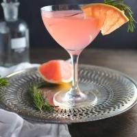 The French Tart (Grapefruit, Elderflower and Rosemary Cocktail)